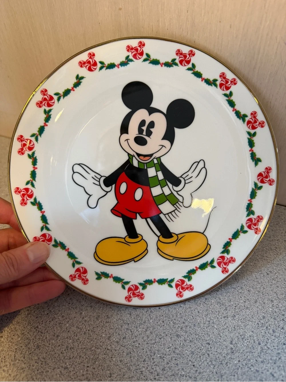 New Disney Holiday Dessert 12-Piece Set Lenox Christmas Minnie & Mickey Mouse